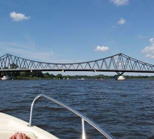 unterwegs auf der Havel mit dem Motorboot