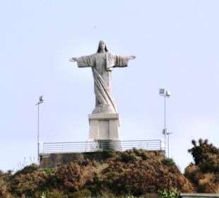 Cristo Rei nahe Garajau