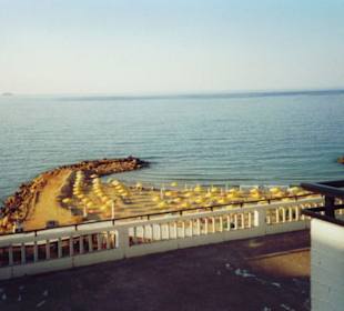 Der Strand von Kokini Hani