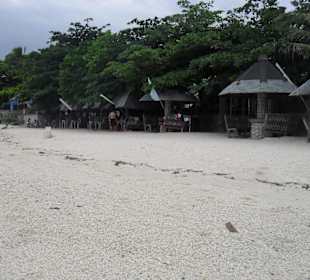 Strandhütten am White Beach