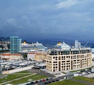 Hafen Savona