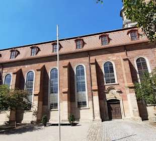 Seitenblick der Kirche