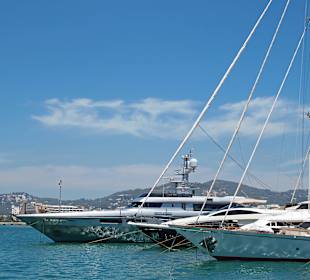Yacht Hafen