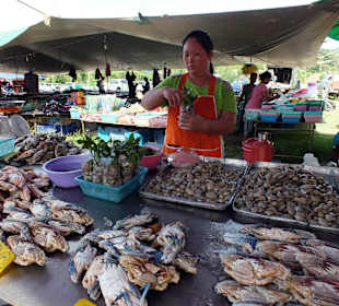 Einheimischer Markt in Kamala
