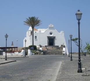 Spaziergang zur Kirche