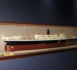 Schiffs-Modell