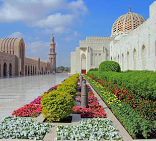 Blick auf die Moschee