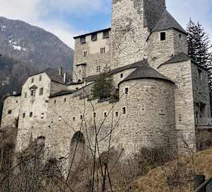 Burg Taufers