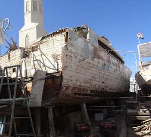 Blankes Chaos auf dem Gelände