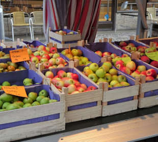 Rundgang über den Wochenmarkt Achim