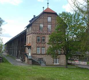 Bad Orb: das Gradierwerk im Kurpark