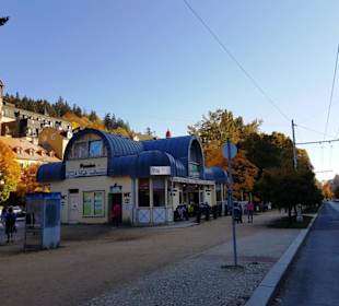 Zeitungshaus-Bar-Mini-Restaurant
