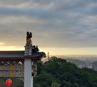 Maokong Gondel -  Rund um Tempel Station