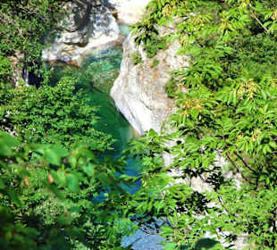 Flusslauf im Enipeas Canyon