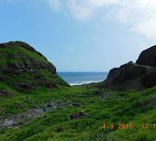 Hinter der Schotterpiste