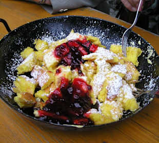 Kaiserschmarrn auf der Halseralm