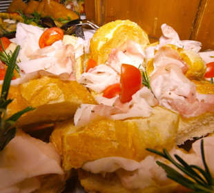 Köstliches italienisches Buffet