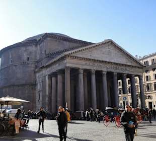 Pantheon von draußen