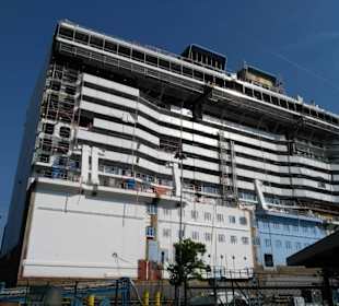 Schiffsteil im Bau 2