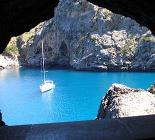 Tolle Ausblicke auf dem Weg in die Schlucht