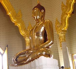 Wat Traimit