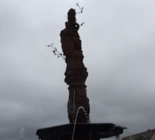 Herzog-Karl-Eugen-Brunnen