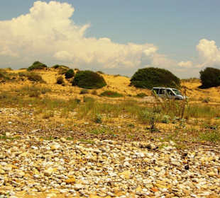 Fußweg zum kleinen Hafen Schuhe wichtig!