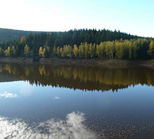 Blick von der Talsperre