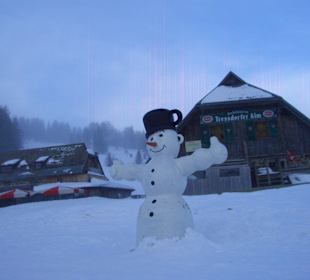 Schneemann auf der Tressdorfer Alm