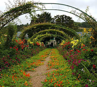 Im Garten von Monets Haus