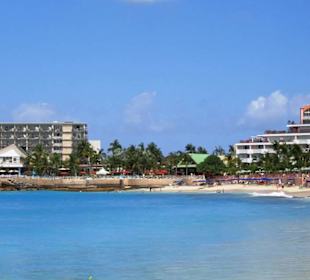Blick in die Bucht von Maho Beach