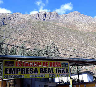 Bahnhof Stadt Ollantaytambo