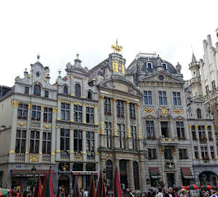 Zunfthäuser nebem dem Rathaus