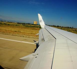 Abflug Antalya Condor 757-300