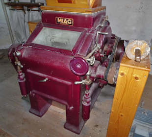 Rundgang durch die rote Mühle