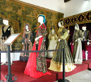 So sah Mode zur Zeit Kolumbus aus.