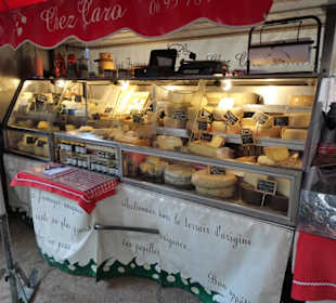 Eindrücke vom Wochenmarkt in Collioure