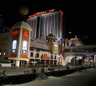 Taj Mahal bei Nacht 1