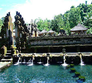 Gunung Kawi: 
