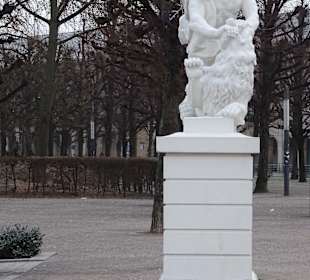 Parkanlage vor dem Schloss Karlsruhe