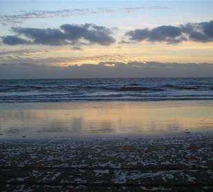 Sonnenaufgang am Strand
