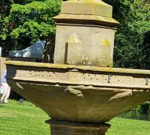 Sag mal Ritterbrunnen