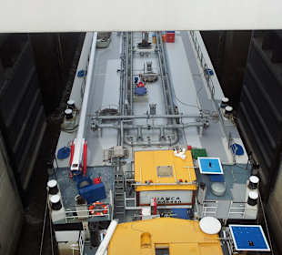 Neues Schiffshebewerk ( Schleuse )