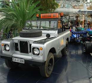 Red Bull Hanger 01/2010