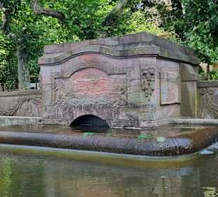 Oberes Kaskadenbecken