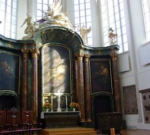 In der Kirche