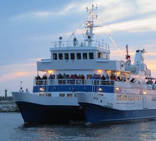 Die Bornholm läuft in den Hafen ein