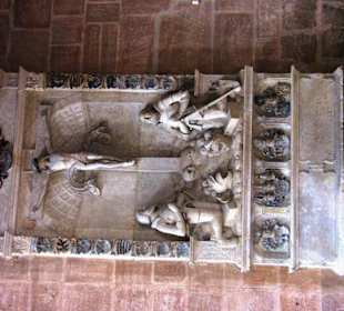 Im Münster an der Wand