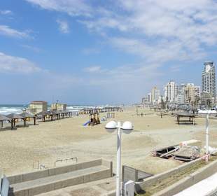 Tel Aviv beach 2