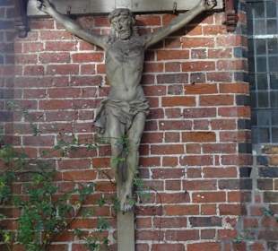 Jesus an der Außenwand der Kirche St. Johannis